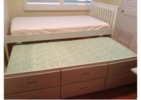 TRUNDLE BED FOR SALE